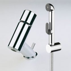 Bateria IL BAGNO ALESSI One by Oras umywalkowa z rączką natrysku Bidetta 