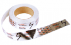 Samoprzylepna taśma aluminiowa o szerokości 38 mm. 
