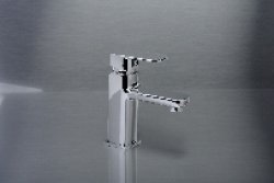 Bateria TAURUS stojąca umywalkowa 